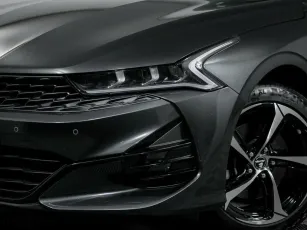Kia  9