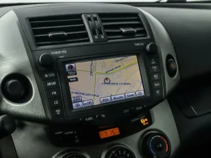 Toyota  11