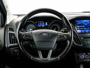Ford  10