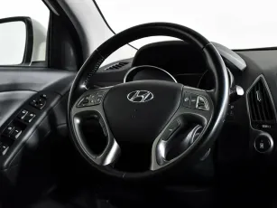 Hyundai  13
