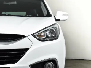 Hyundai  7