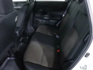 Mitsubishi  15