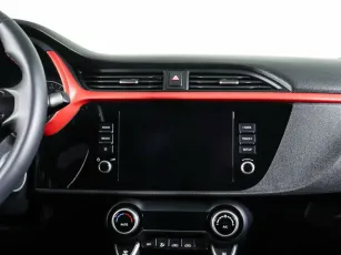 Kia  15