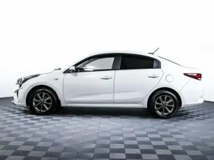 Kia  3