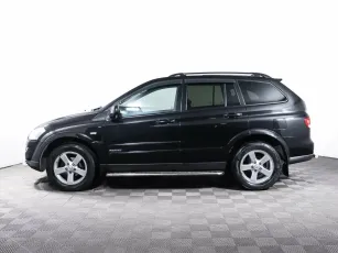 SsangYong  3
