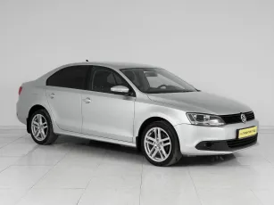 Volkswagen  3
