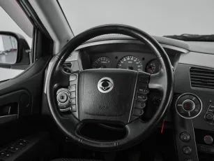 SsangYong  11