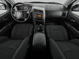 SsangYong  9