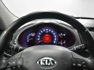 Kia  7