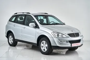 SsangYong  3