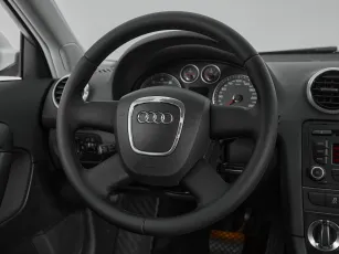 Audi  10