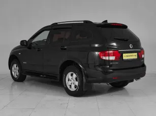 SsangYong  6