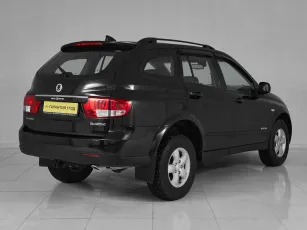 SsangYong  6
