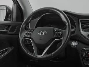 Hyundai  10