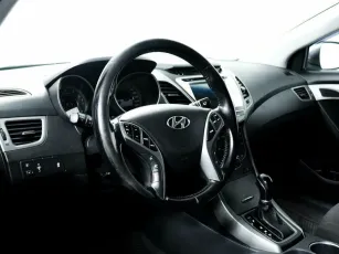 Hyundai  10