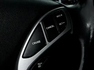 Hyundai  11