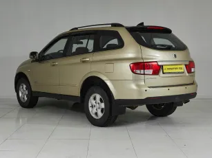 SsangYong  6
