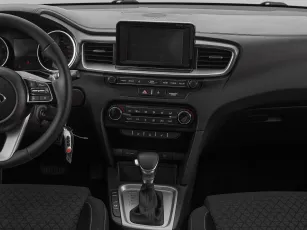 Kia  15