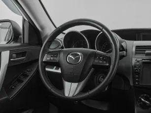 Mazda  10
