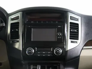 Mitsubishi  12