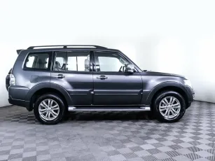 Mitsubishi  4