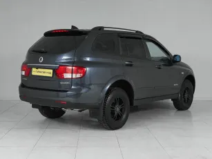 SsangYong  6
