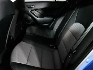 Kia  8