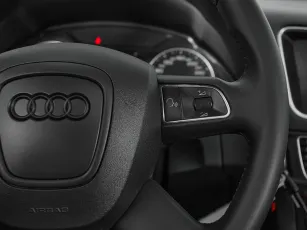 Audi  12