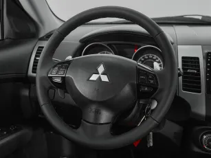 Mitsubishi  10