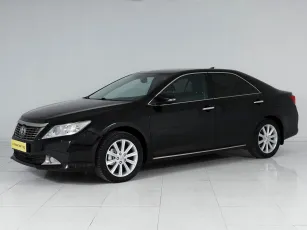 Toyota Camry,  VII (XV50)