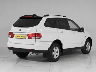 SsangYong  6
