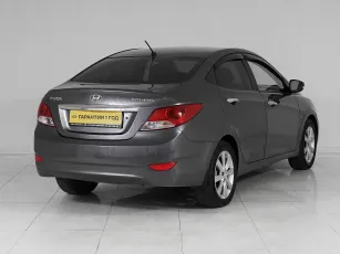 Hyundai  6