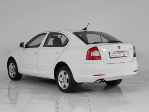 Skoda  4
