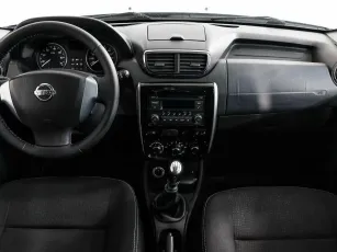 Nissan  7