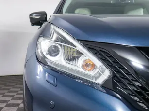 Nissan  7