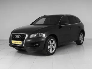 Audi Q5,  I (8R)