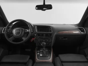 Audi  8
