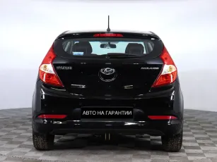 Hyundai  4