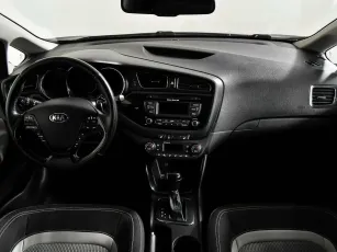 Kia  9