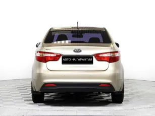 Kia  6