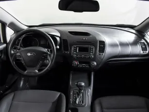 Kia  9