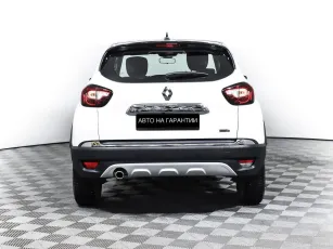 Renault  6