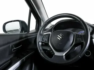 Suzuki  12