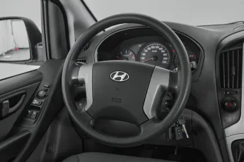 Hyundai  7