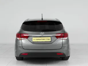 Hyundai  6