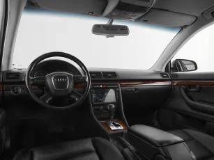 Audi  8