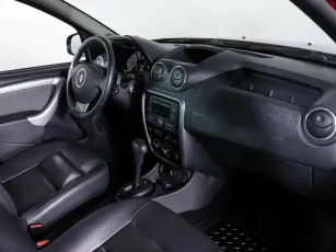 Renault  8
