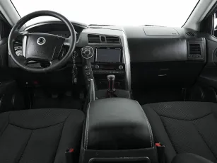SsangYong  9