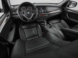 BMW  7