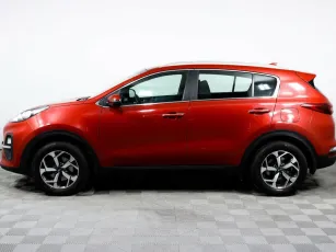 Kia  3